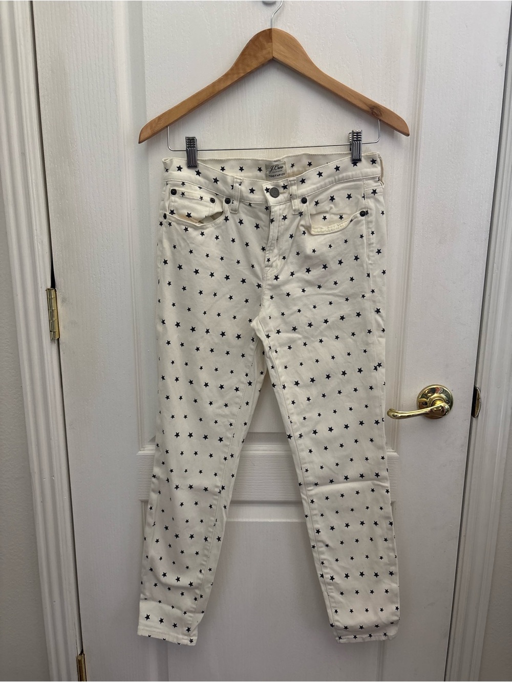 J.Crew White Womans Skinny Jeans with Blue star print